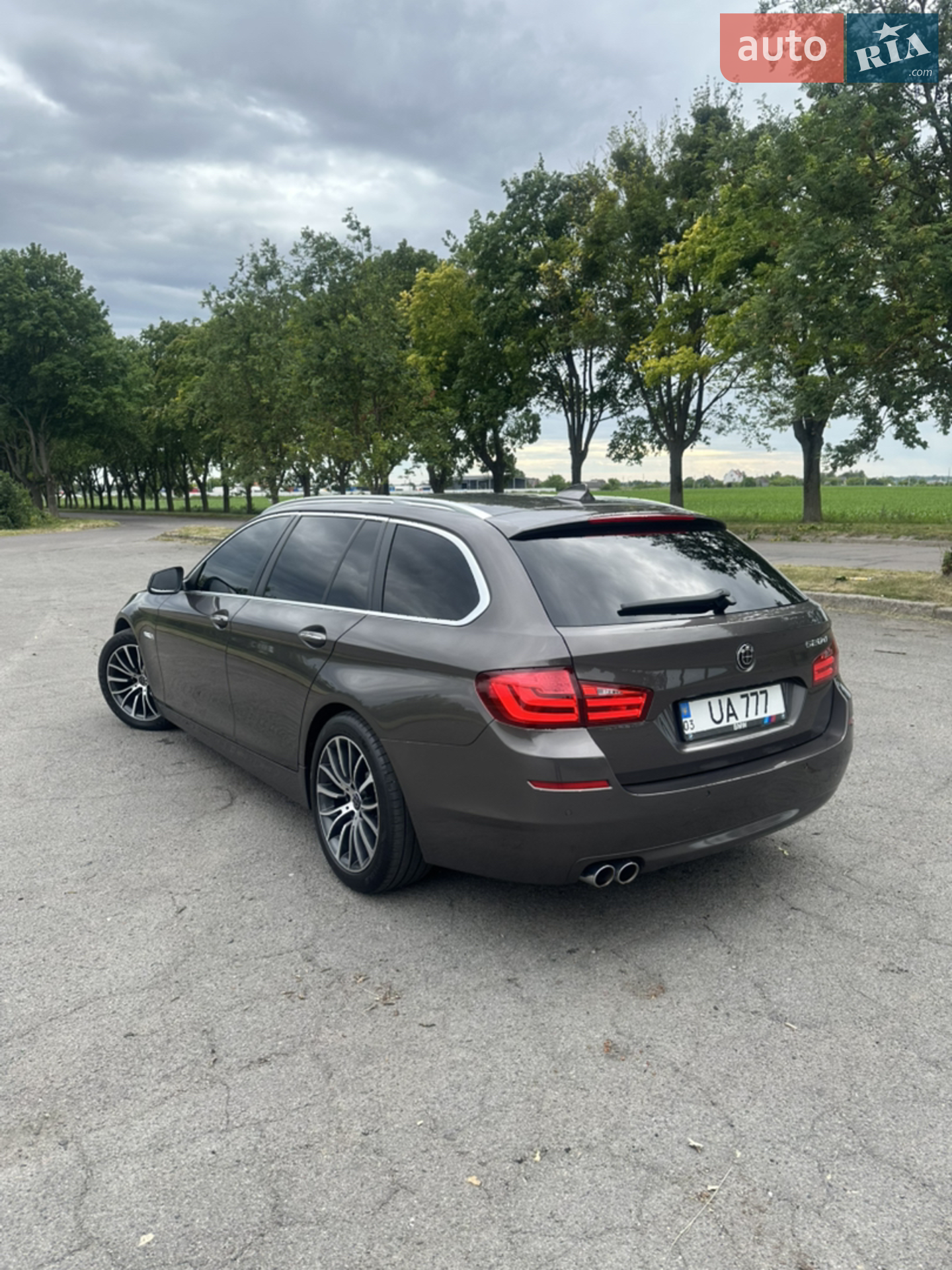 2010 BMW 5er - мініатюра 3