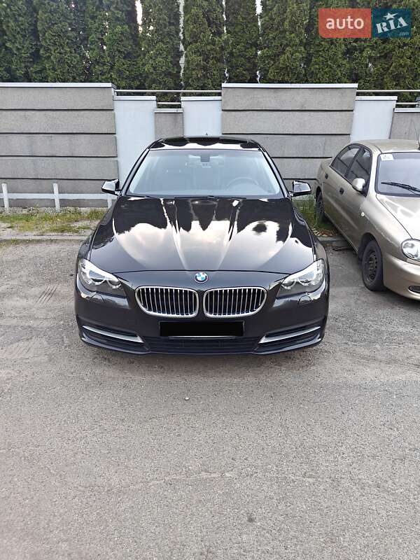 Седан BMW 5 Series 2014 в Києві