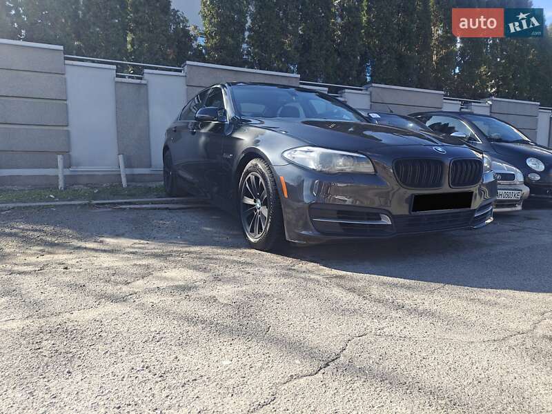 Седан BMW 5 Series 2014 в Києві