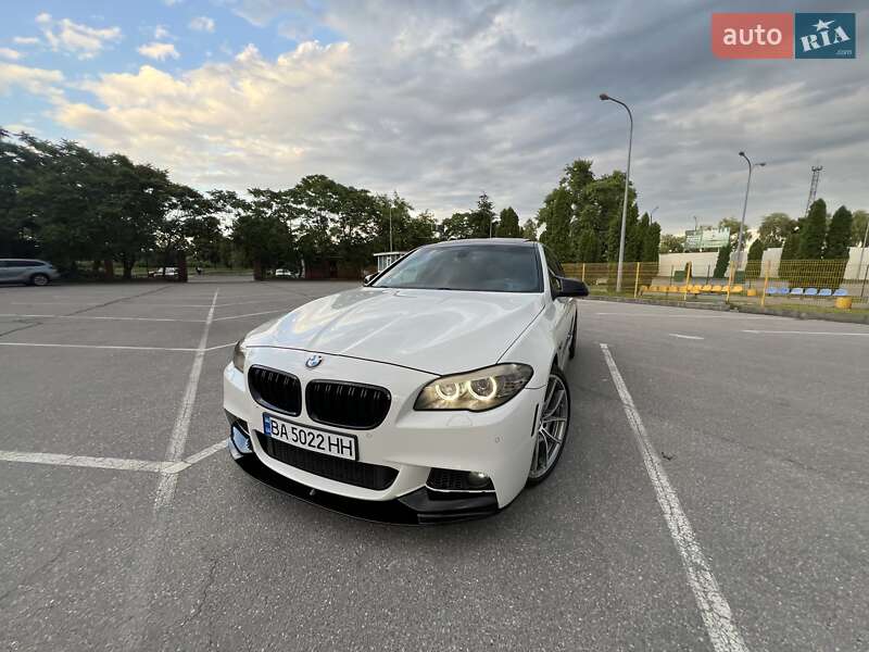 Седан BMW 5 Series 2013 в Олександрії