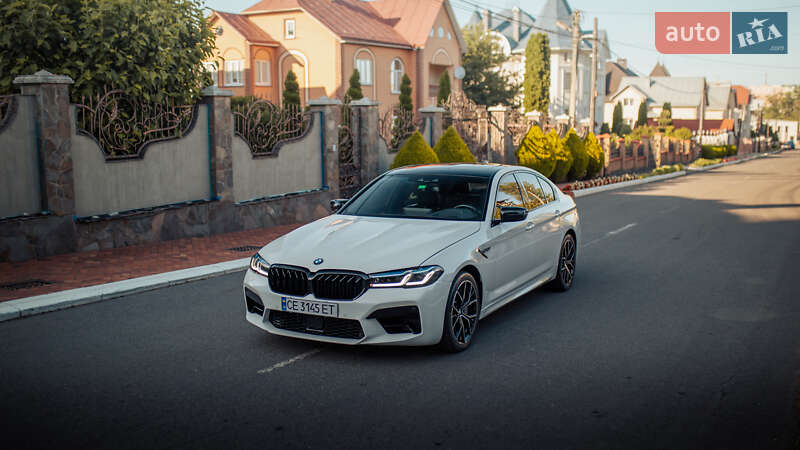 Седан BMW 5 Series 2019 в Черновцах