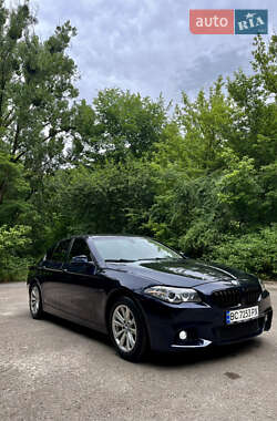 Седан BMW 5 Series 2016 в Львове