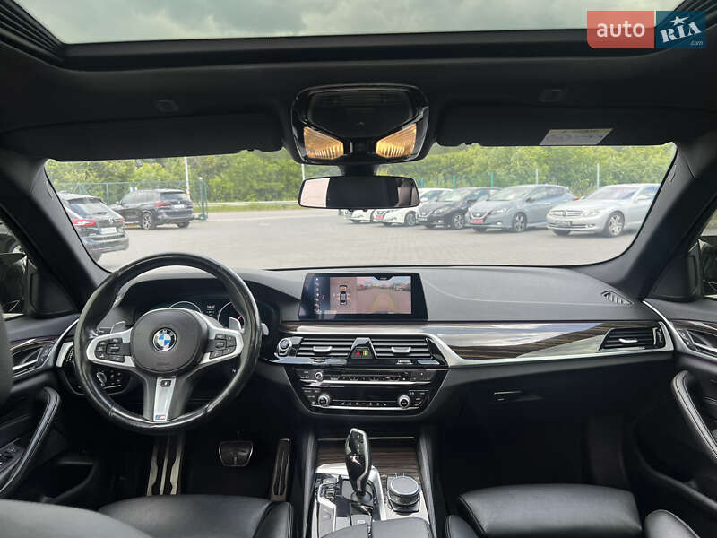 Седан BMW 5 Series 2018 в Виннице