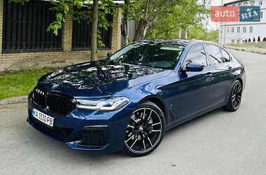 Седан BMW 5 Series 2017 в Киеве