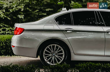 Седан BMW 5 Series 2015 в 