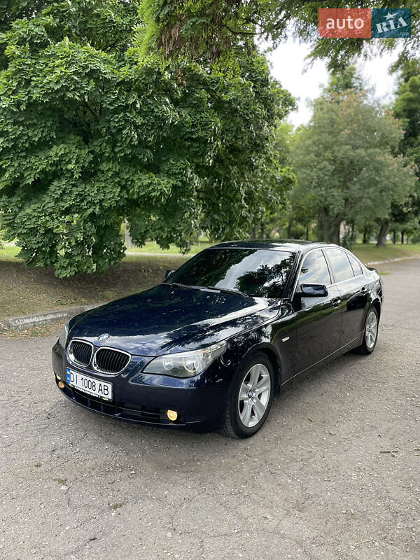 Седан BMW 5 Series 2004 в Чугуєві