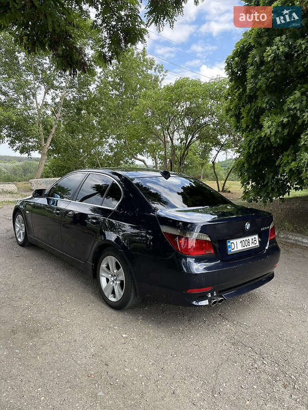 Седан BMW 5 Series 2004 в Чугуєві