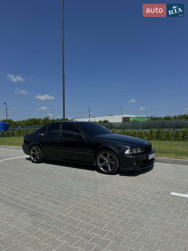 Седан BMW 5 Series 2002 в Вінниці