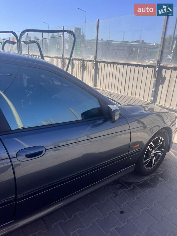 Седан BMW 5 Series 1999 в Тернополі