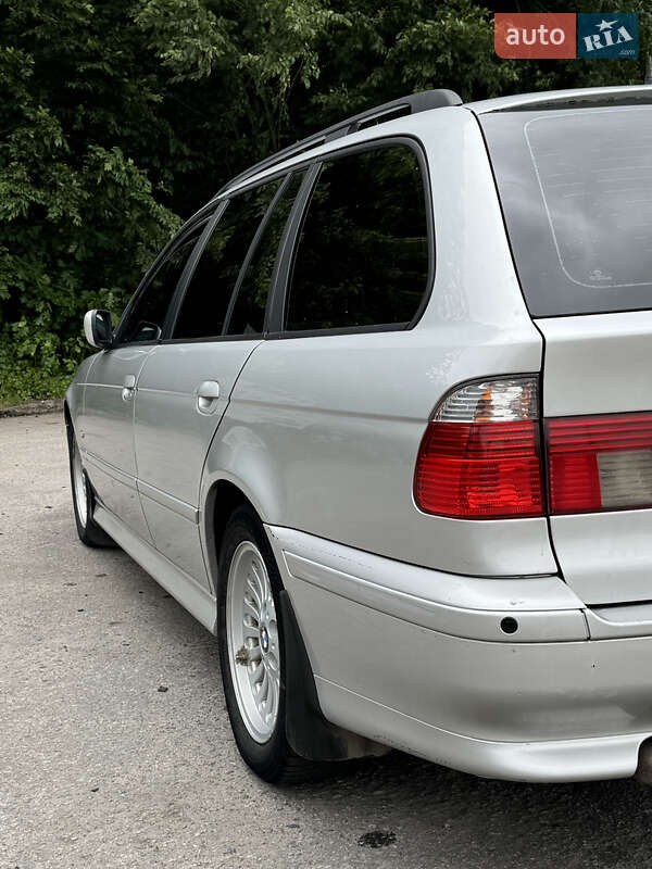 Універсал BMW 5 Series 2001 в Вінниці