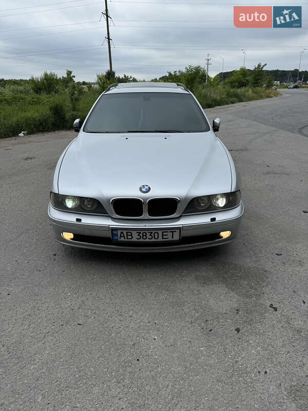 Універсал BMW 5 Series 2001 в Вінниці