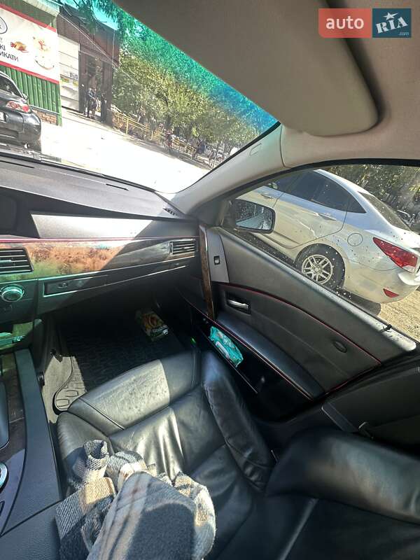 Седан BMW 5 Series 2006 в Запорожье
