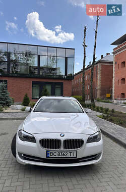 Седан BMW 5 Series 2012 в Львове