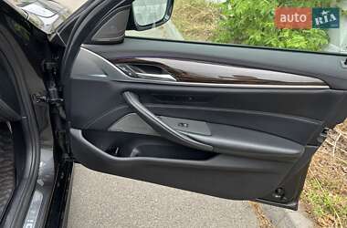 Седан BMW 5 Series 2019 в 