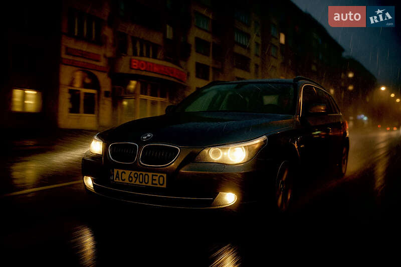 BMW 5 Series 2010