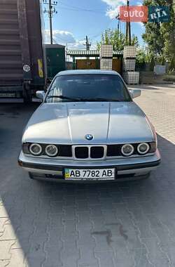 Седан BMW 5 Series 1991 в Виннице