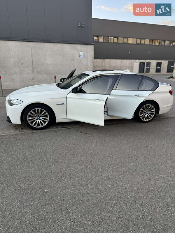 Седан BMW 5 Series 2013 в Киеве фото 3 Седан BMW 5 Series 2013 в Киеве