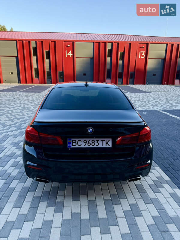 Седан BMW 5 Series 2017 в Львові