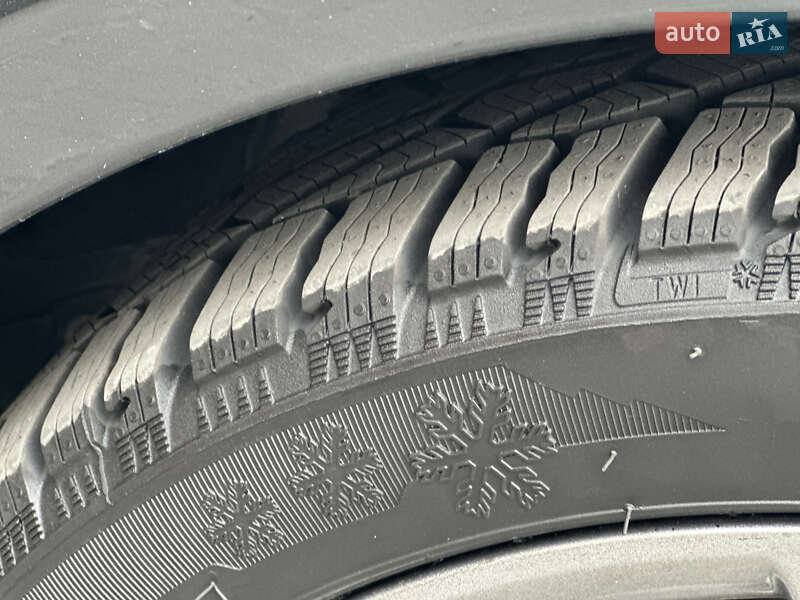 Седан BMW 5 Series 2007 в Одесі фото 42 Седан BMW 5 Series 2007 в Одесі