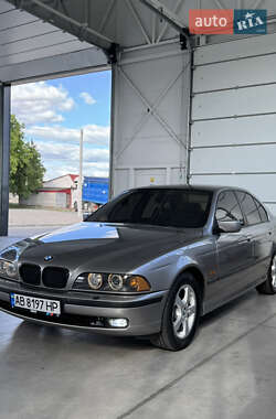 Седан BMW 5 Series 1998 в Іллінцях