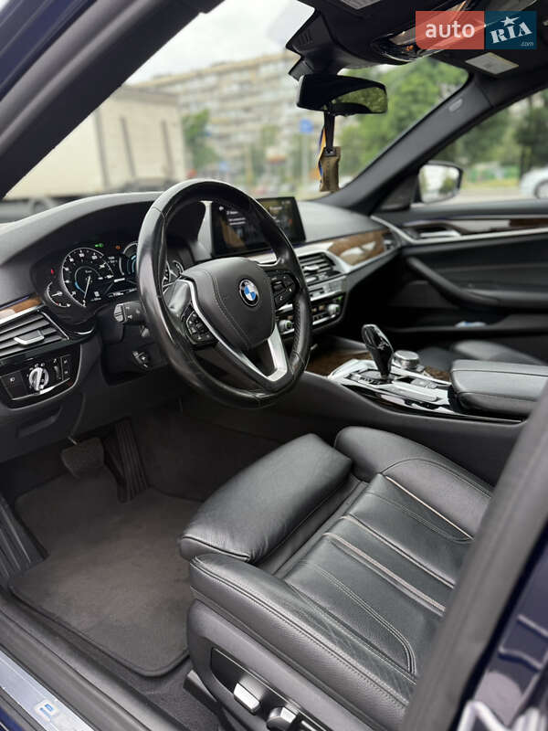 Седан BMW 5 Series 2018 в Києві
