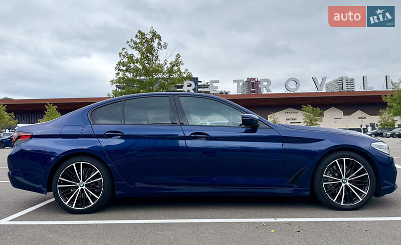 Седан BMW 5 Series 2018 в Києві