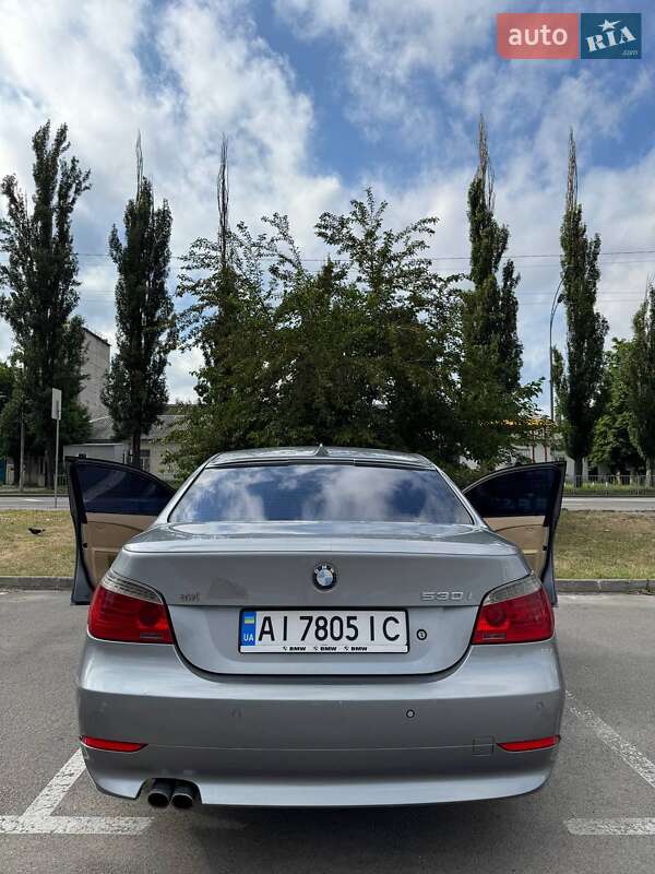 Седан BMW 5 Series 2004 в Киеве