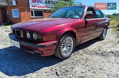 Седан BMW 5 Series 1992 в Хмельницком