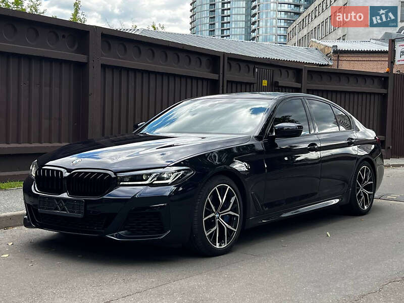 BMW 5 Series 2021