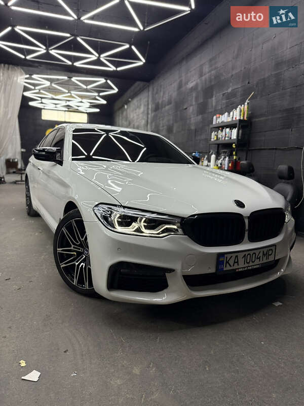 Седан BMW 5 Series 2017 в Києві