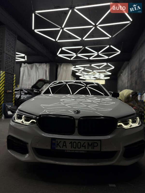 Седан BMW 5 Series 2017 в Києві