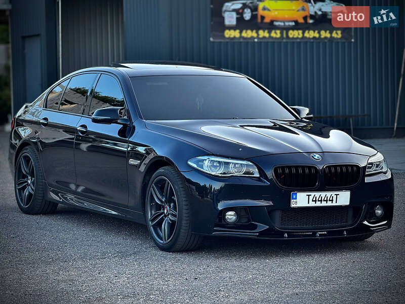 Седан BMW 5 Series 2014 в Запоріжжі