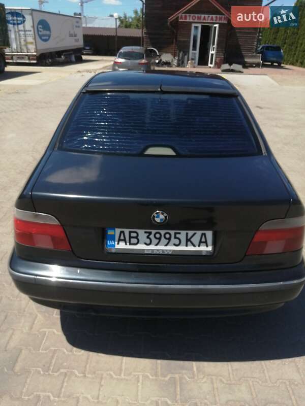 Седан BMW 5 Series 1996 в Виннице