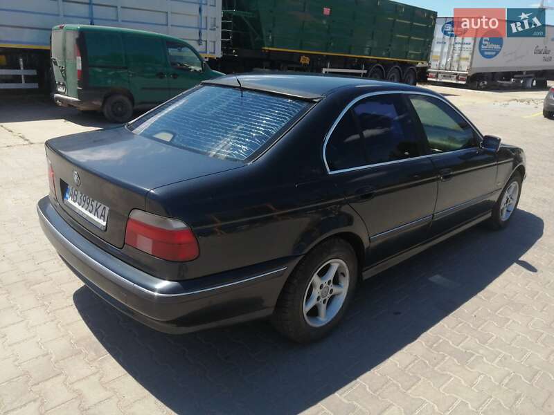 Седан BMW 5 Series 1996 в Виннице