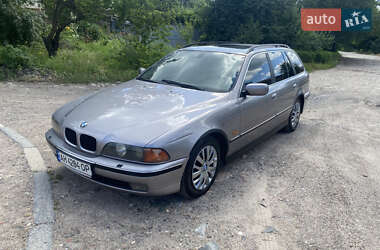 Універсал BMW 5 Series 2000 в Харкові