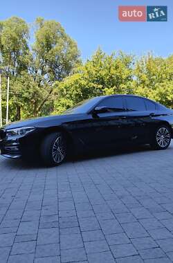 Седан BMW 5 Series 2017 в 