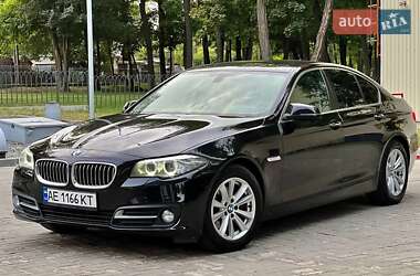 Седан BMW 5 Series 2016 в Киеве