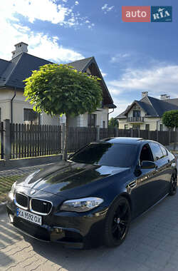 Седан BMW 5 Series 2010 в Львові