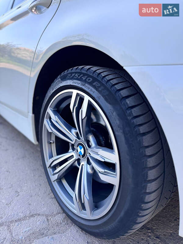 Седан BMW 5 Series 2010 в Запорожье