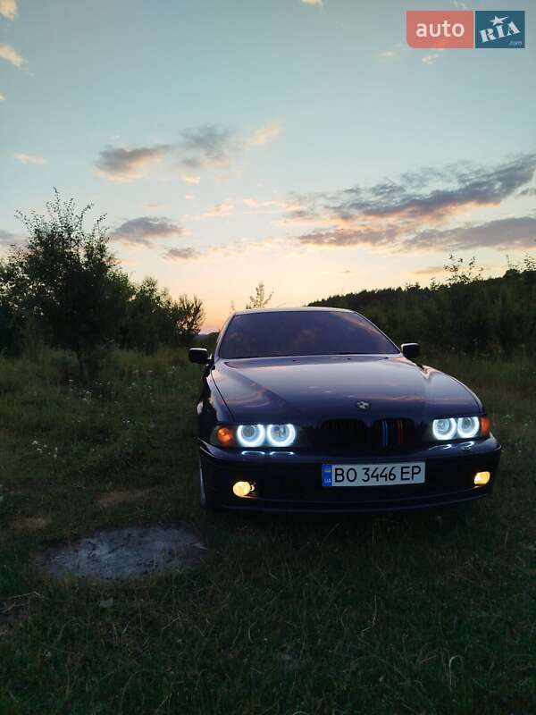 Седан BMW 5 Series 1999 в Бучаче