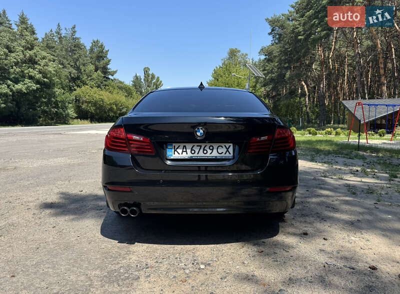 Седан BMW 5 Series 2014 в Кременчуці
