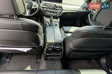 Седан BMW 5 Series 2020 в 