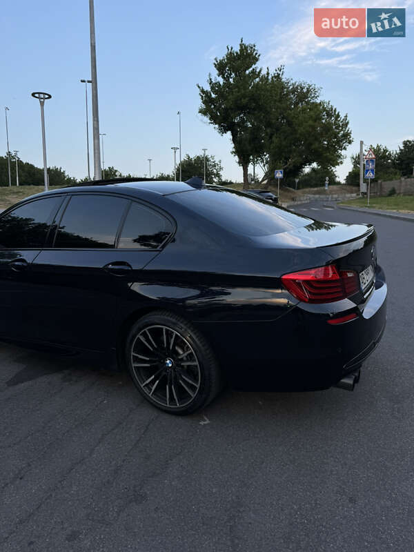 Седан BMW 5 Series 2013 в Вінниці