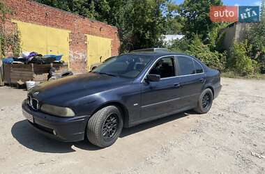Седан BMW 5 Series 2000 в Житомире