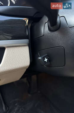 Седан BMW 5 Series 2011 в 