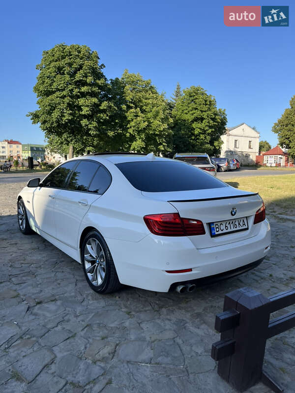 Седан BMW 5 Series 2014 в Львове