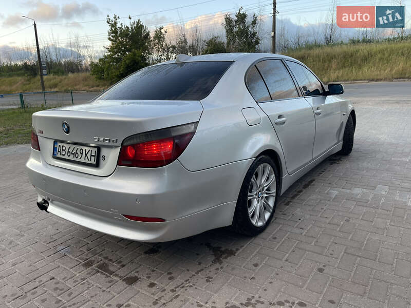 Седан BMW 5 Series 2003 в Вінниці