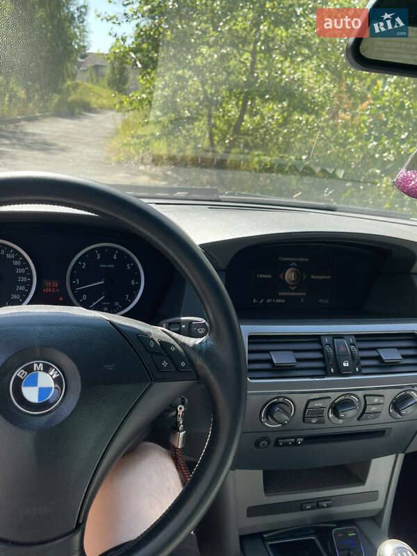 Седан BMW 5 Series 2003 в Киеве