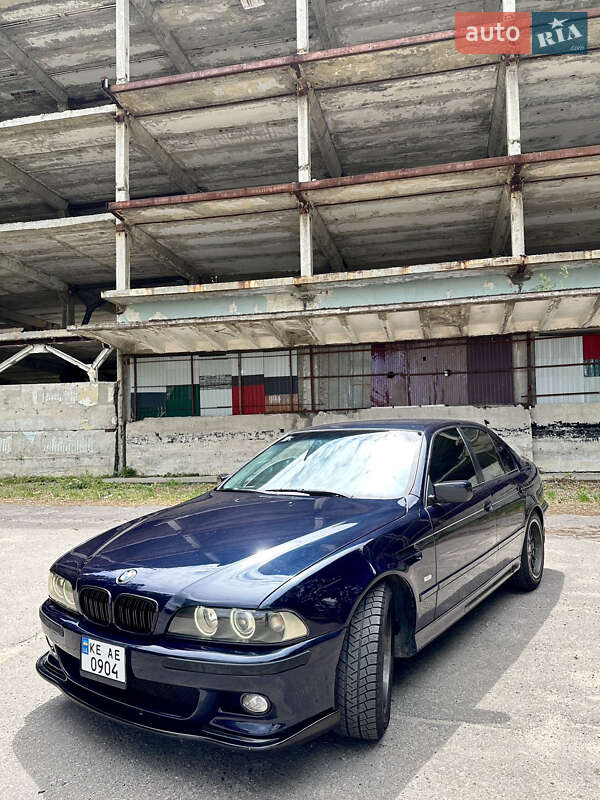 Седан BMW 5 Series 1998 в Харькове