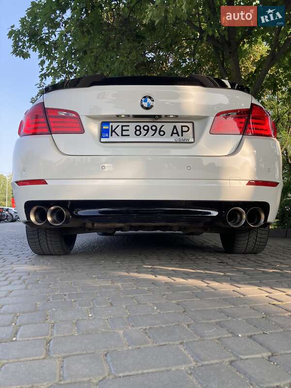 Седан BMW 5 Series 2012 в Каменском